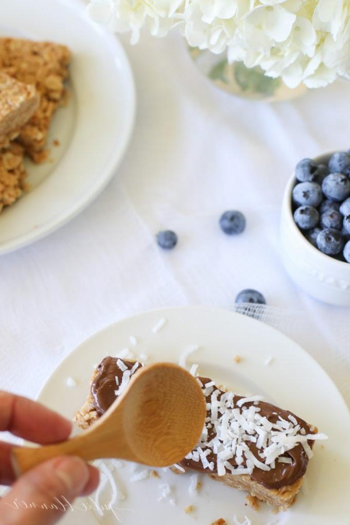 Müsliriegel ohne Backen 7 Frühstücksidee - einfache Granola Riegel ohne Backen mit einer Toppings-Bar zum Selbstgestalten.