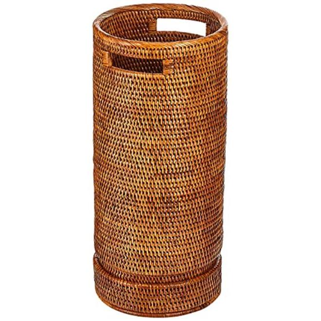 Garage Schmutzschleuse Ideen 11 Rattan Schirmständer für einen natürlichen Look