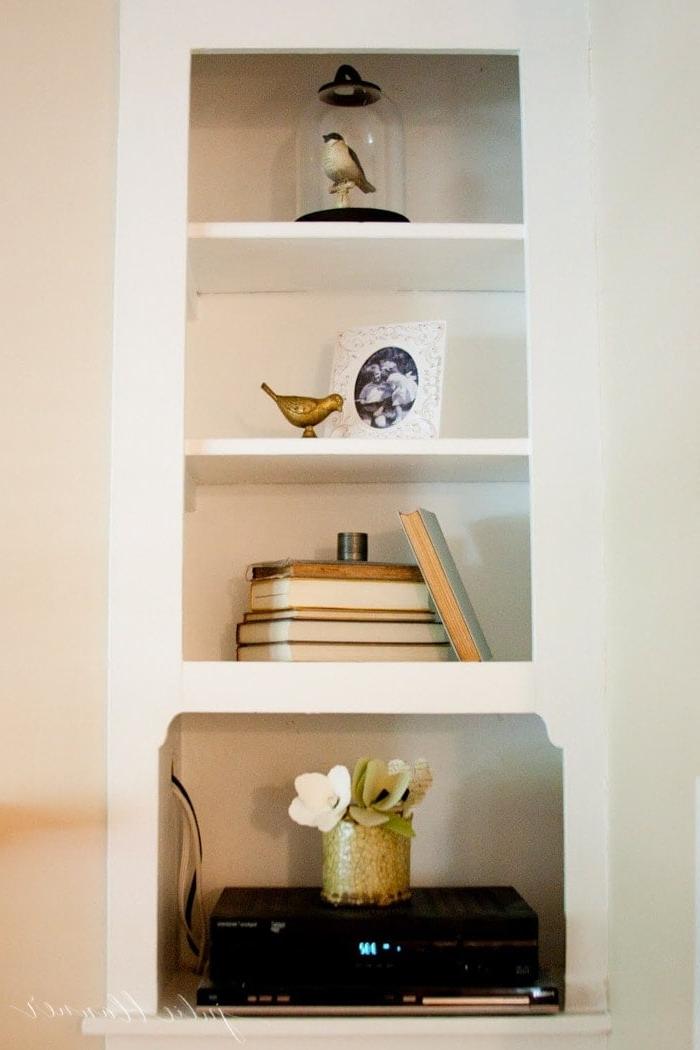 Wie man mit kleinem Budget dekoriert: Inspirationen für den Bücherregal