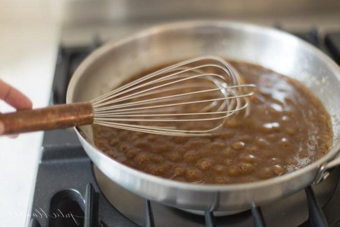 how to make saltine cracker toffee