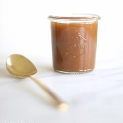 Gesalzene Karamellsoße 8 Bild der fertigen gesalzenen Karamellsauce.