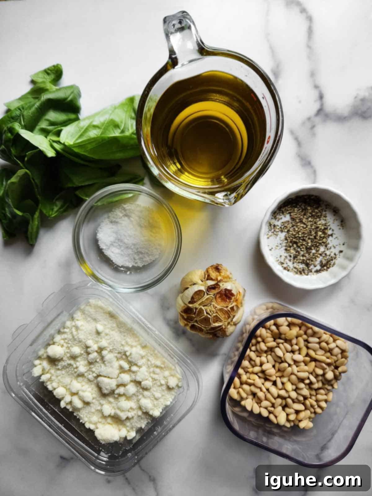 Golden Roasted Garlic Pesto 3 Ingredients for roasted garlic pesto sauce.